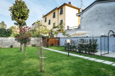 Zibaldone Family Villa with Garden and 2 Parking Spaces – Foto 6