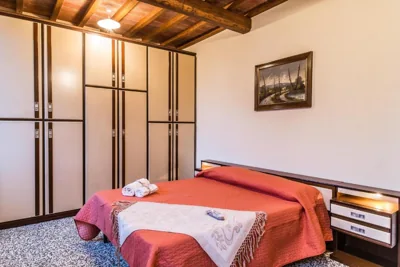 Zibaldone Family Villa with Garden and 2 Parking Spaces – Foto 7